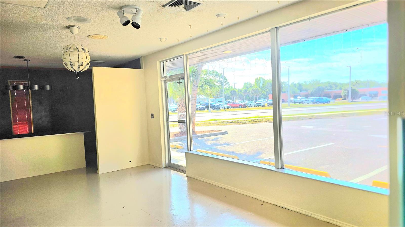 VENICE EDGEWOOD SEC OF - Commercial Lease