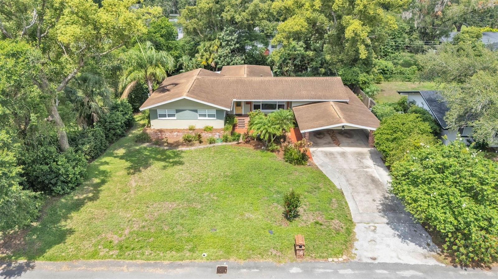 4219 FOREST HILLS DRIVE