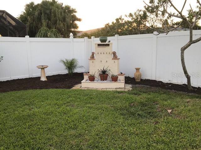 VILLAGE GREEN OF BRADENTON UN G - Residential Lease