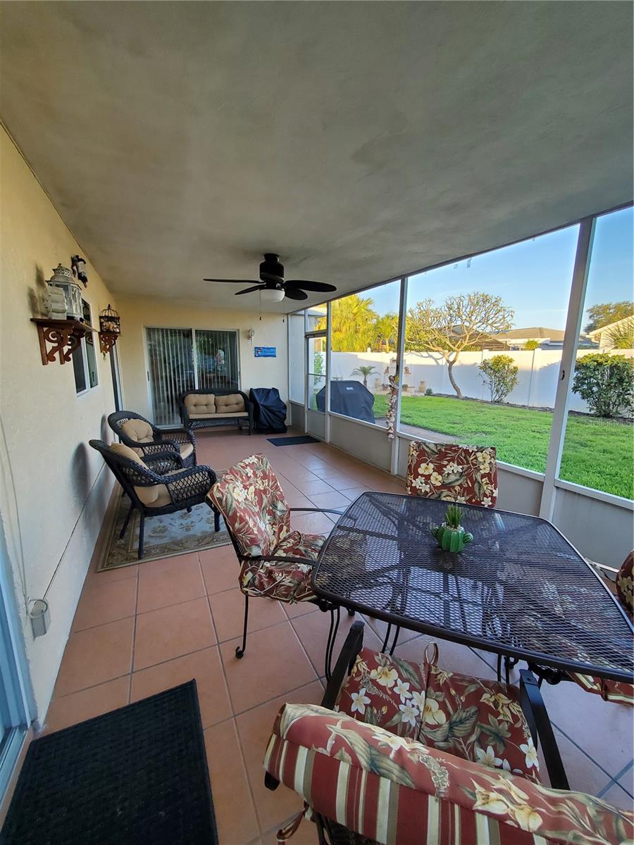 VILLAGE GREEN OF BRADENTON UN G - Residential Lease