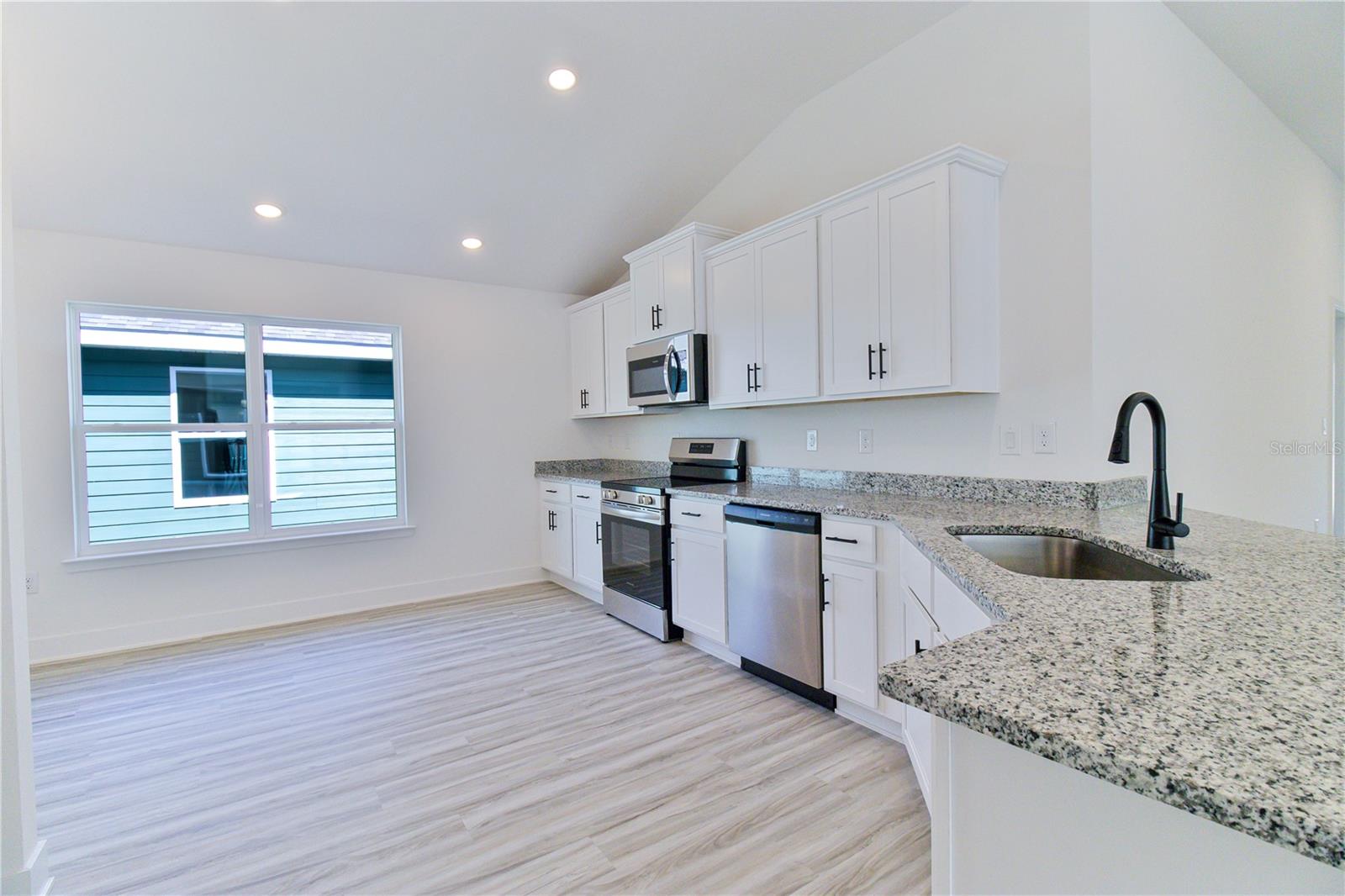 BRIARWOOD - Residential