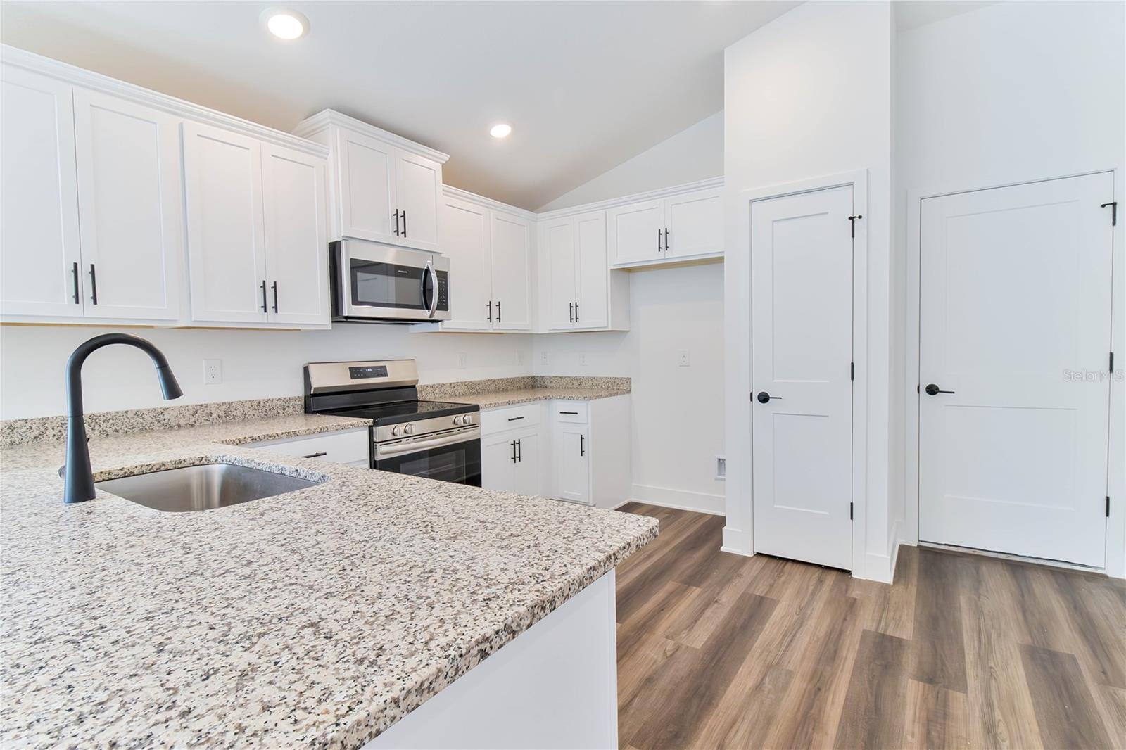 BRIARWOOD - Residential