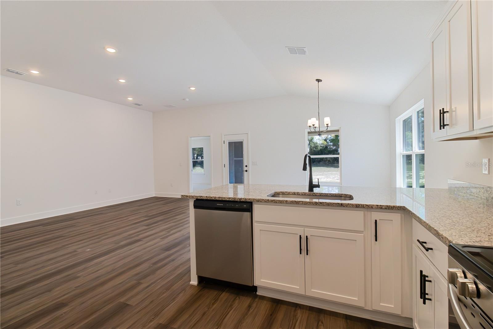 BRIARWOOD - Residential