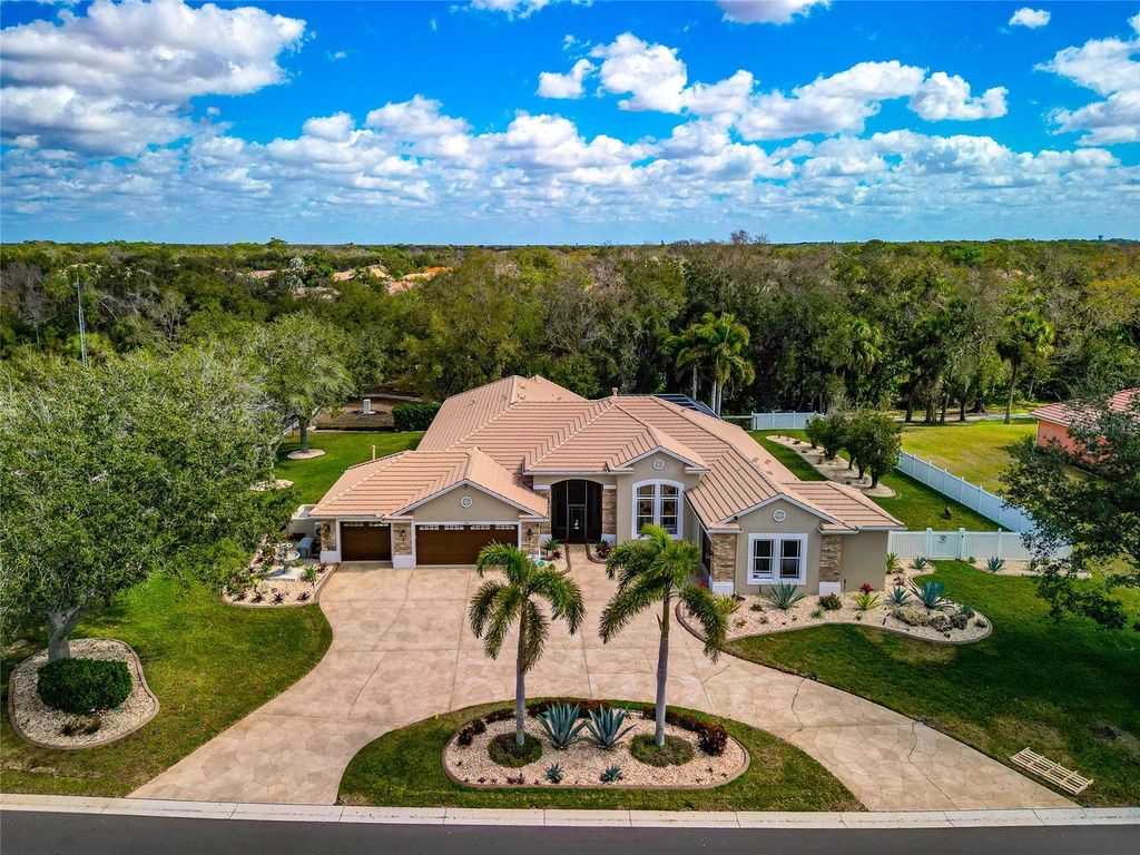 Photo of 405 Petrel Trail, Bradenton, FL 34212 (MLS # A4684301)