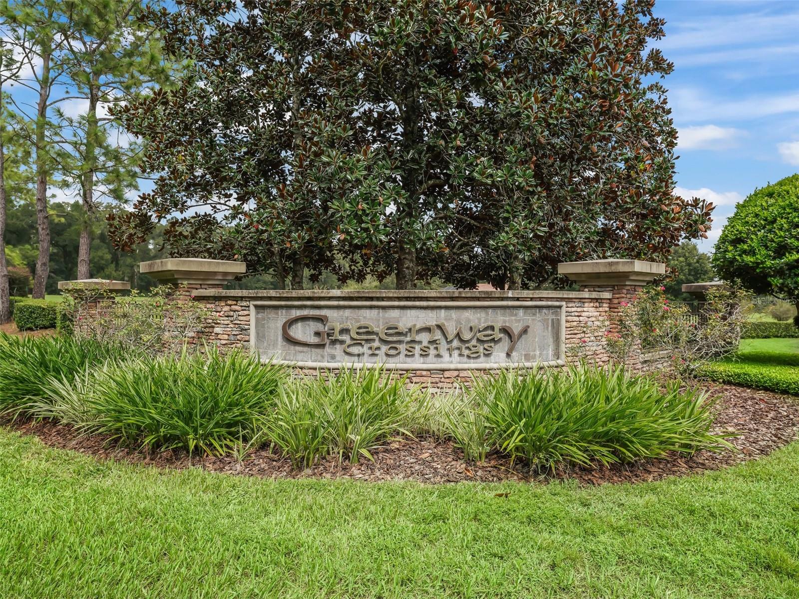 GREENWAY CROSSINGS - Land
