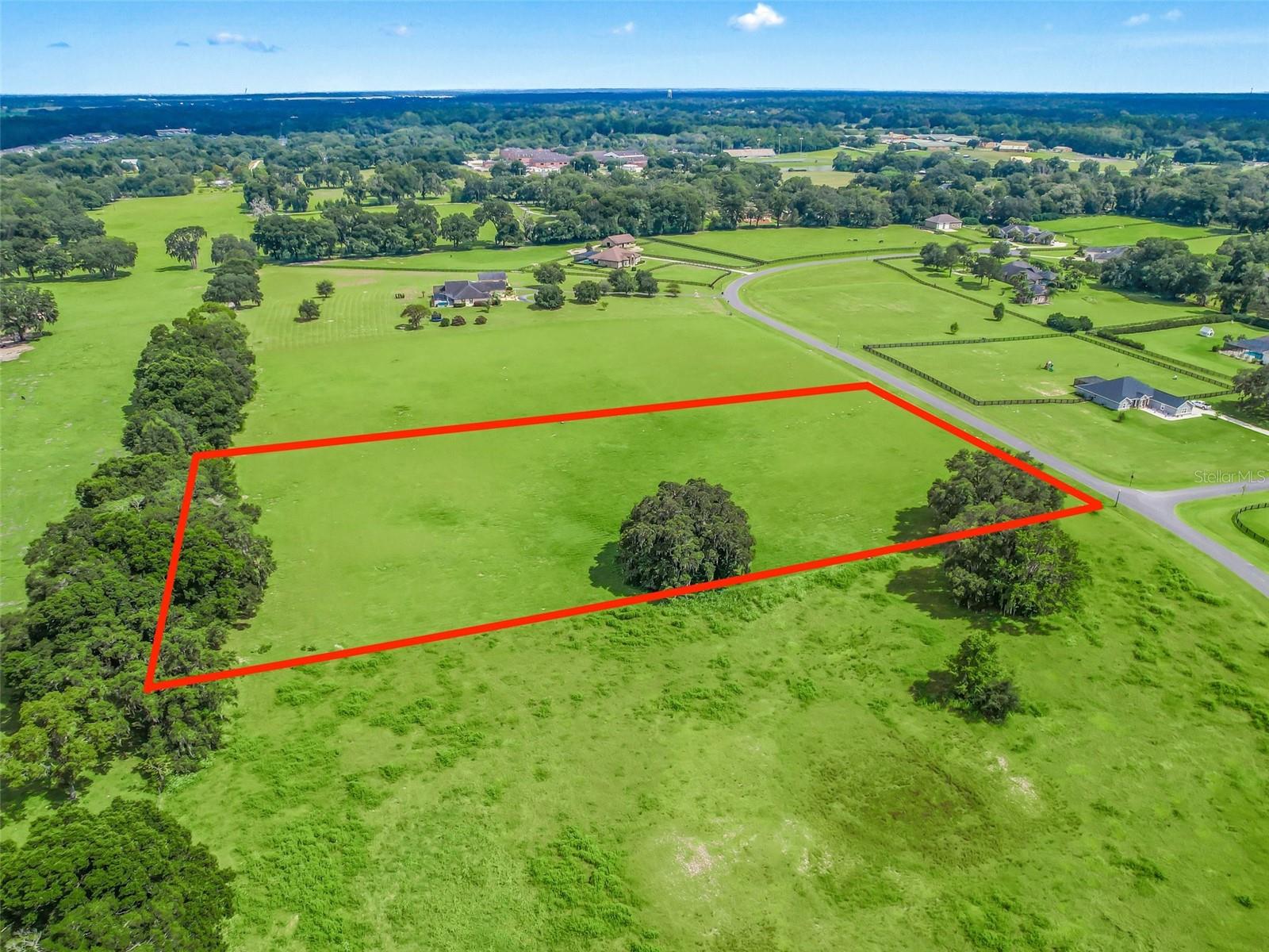 GREENWAY CROSSINGS - Land