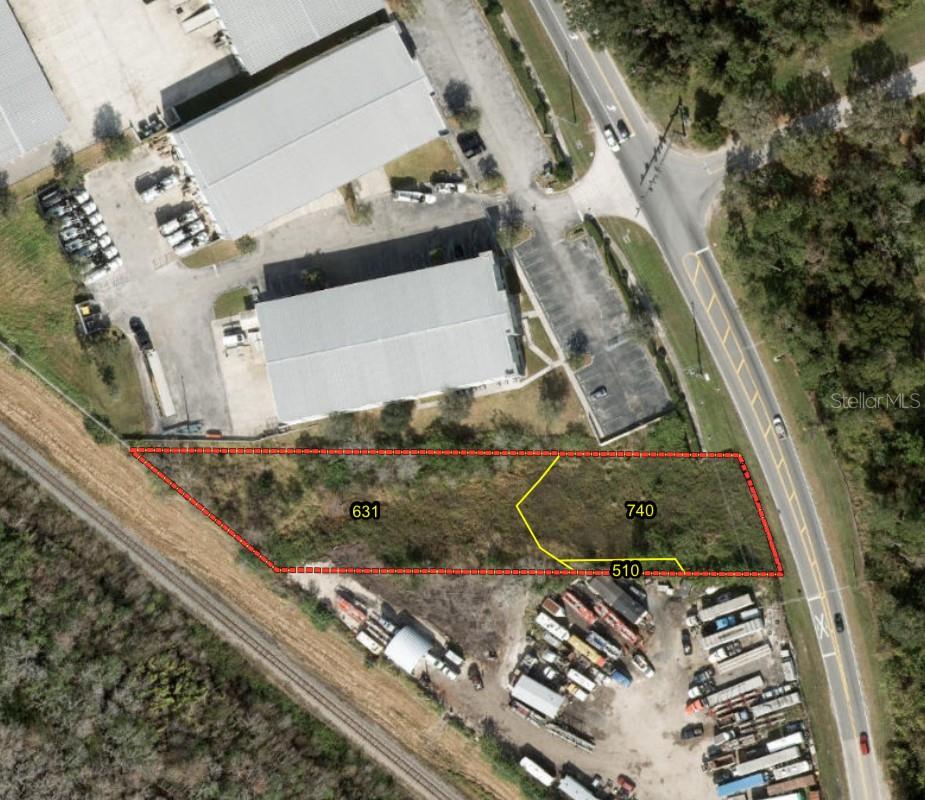 BOGGY CREEK ROAD