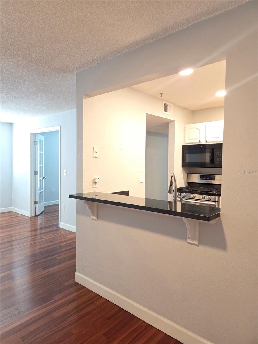MIRIADA CONDO - Residential Lease