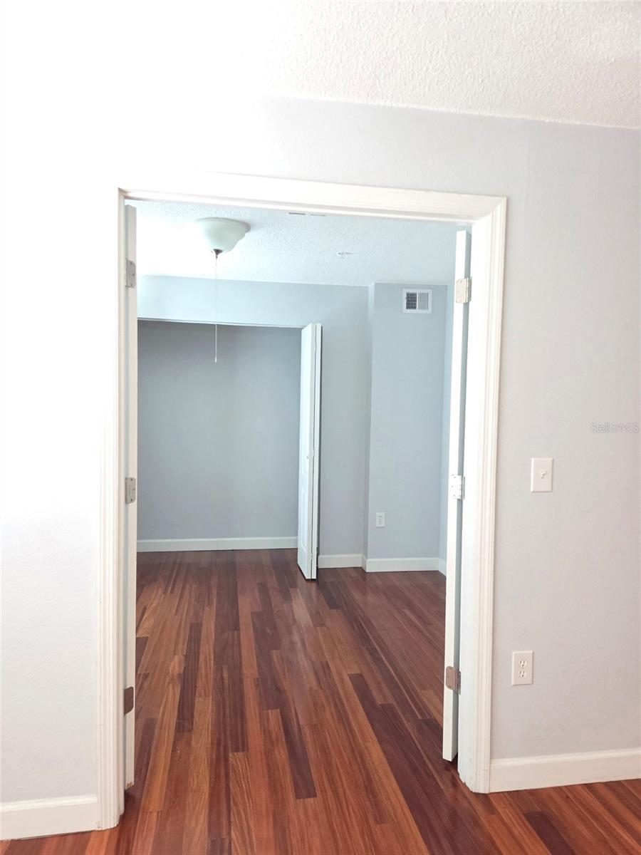 MIRIADA CONDO - Residential Lease