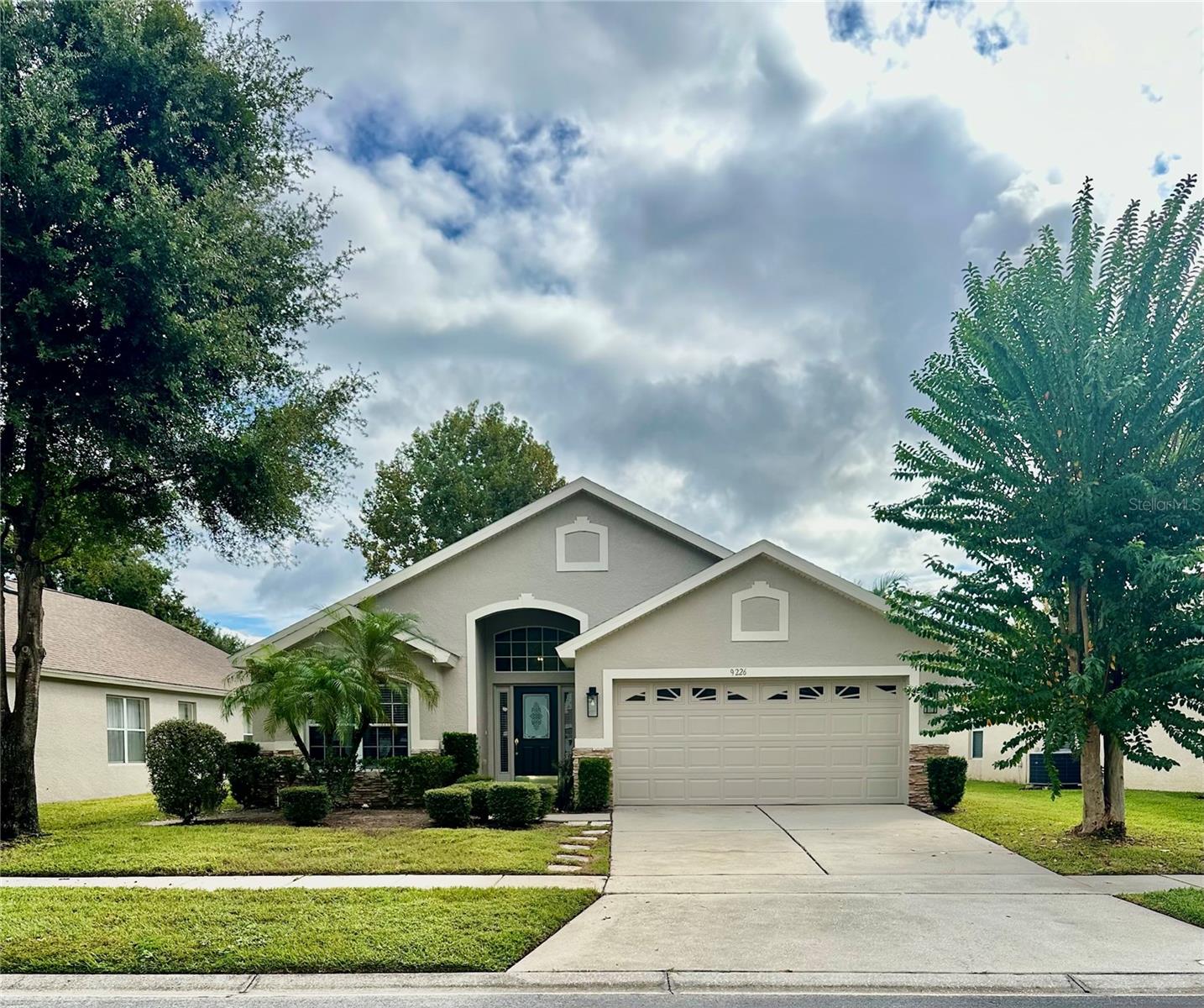 CYPRESS CHASE - Residential Lease