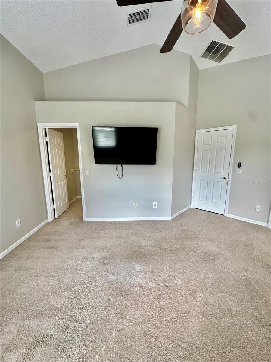 CYPRESS CHASE - Residential Lease