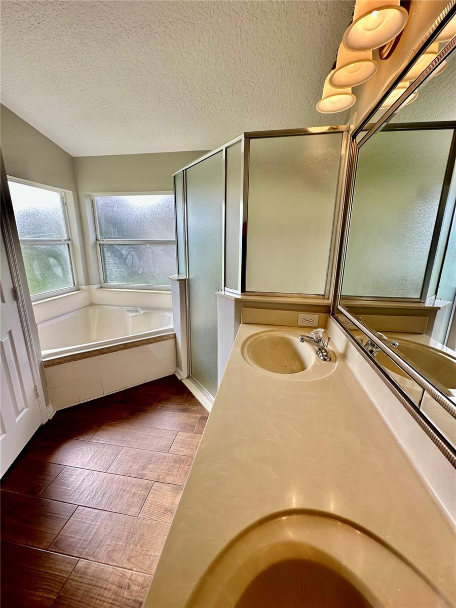 CYPRESS CHASE - Residential Lease