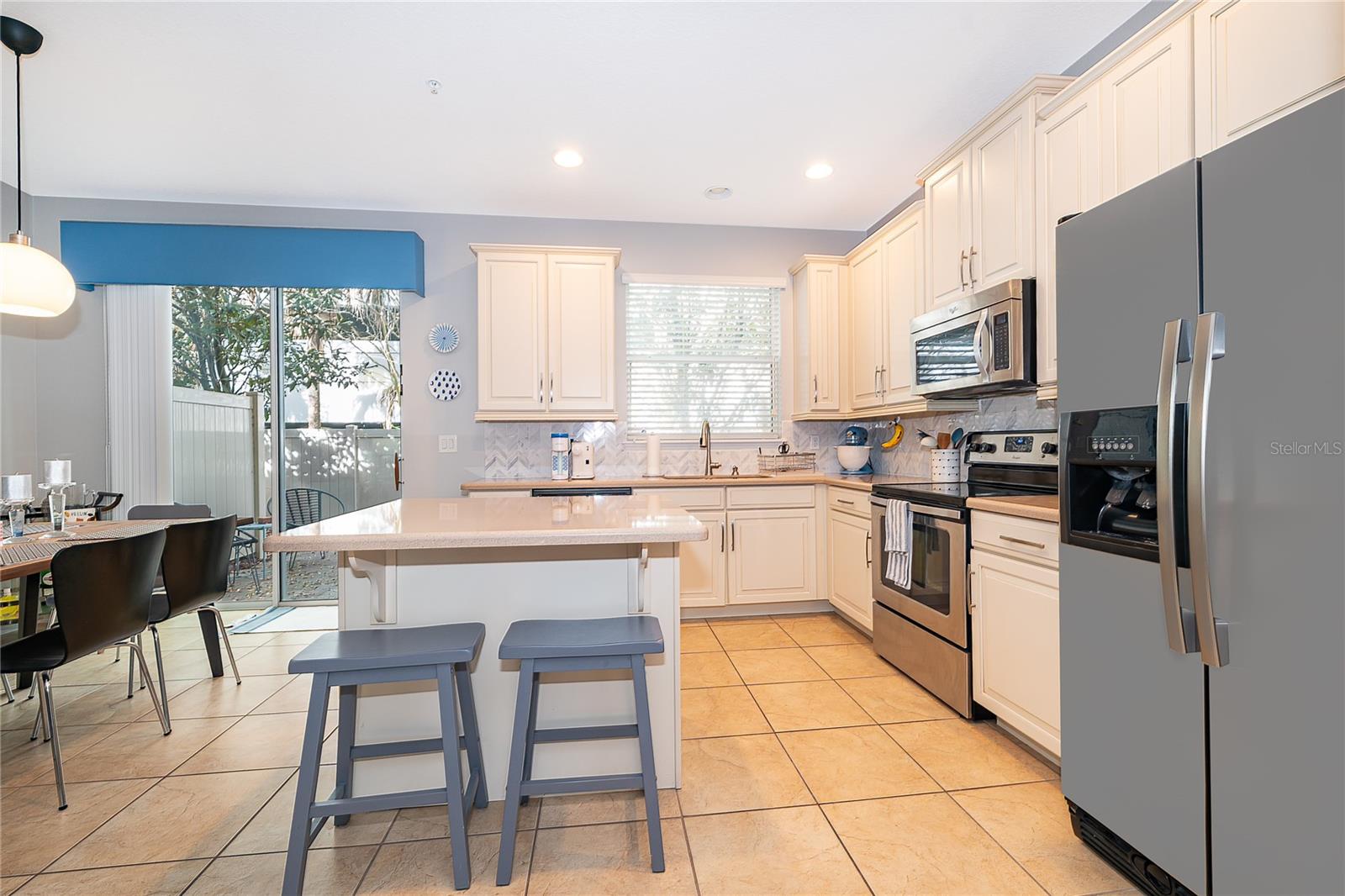 TUSCANY PLACE TWNHMS - Residential