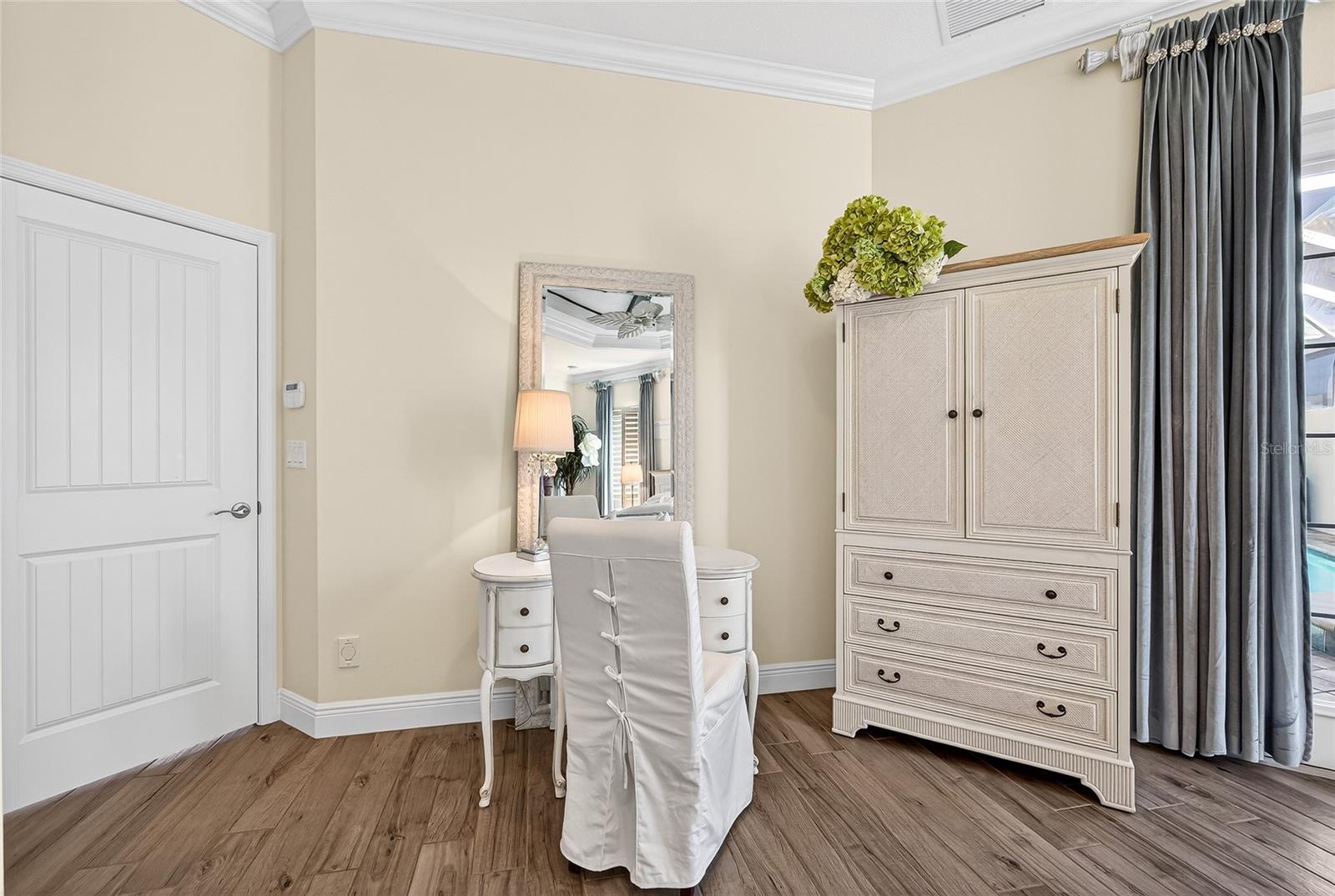 CORAL CAYE - Residential