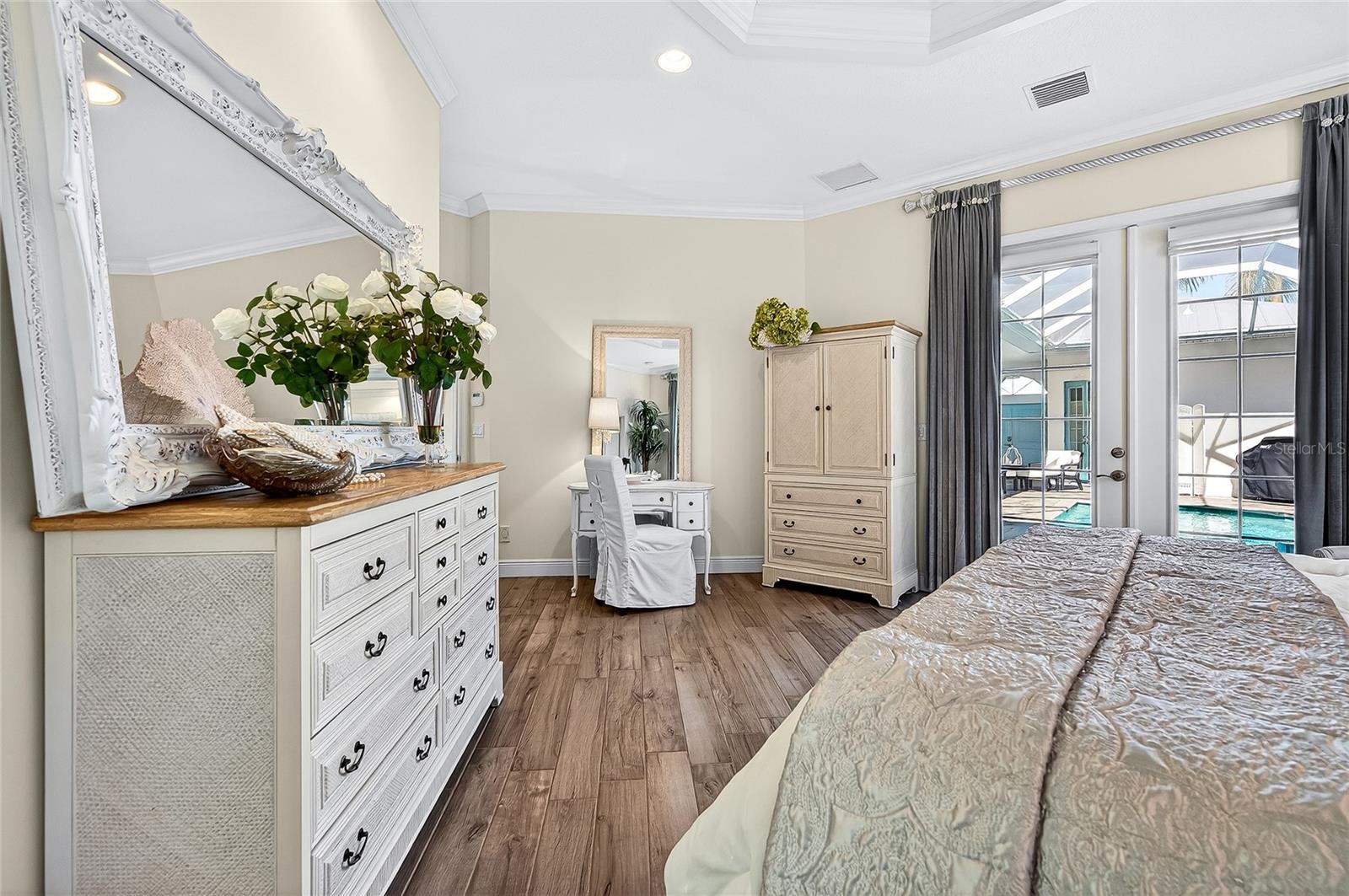 CORAL CAYE - Residential