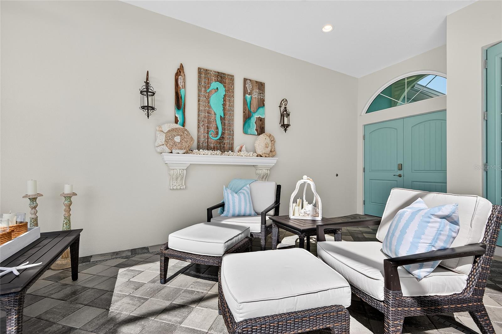 CORAL CAYE - Residential