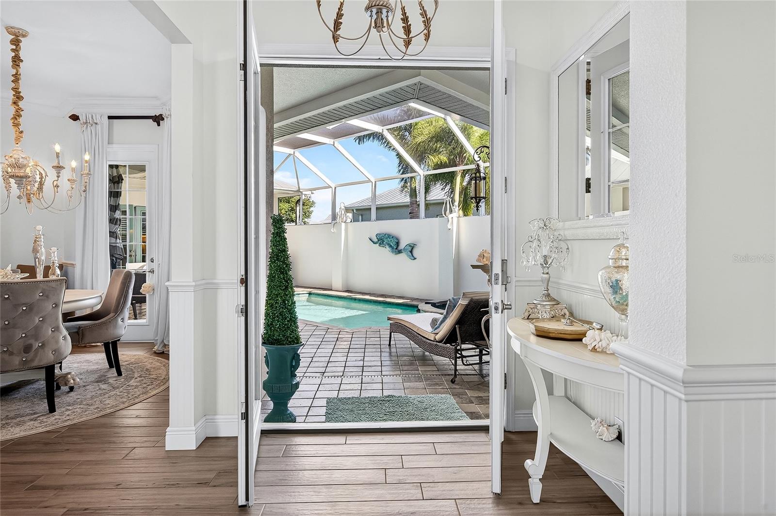 CORAL CAYE - Residential