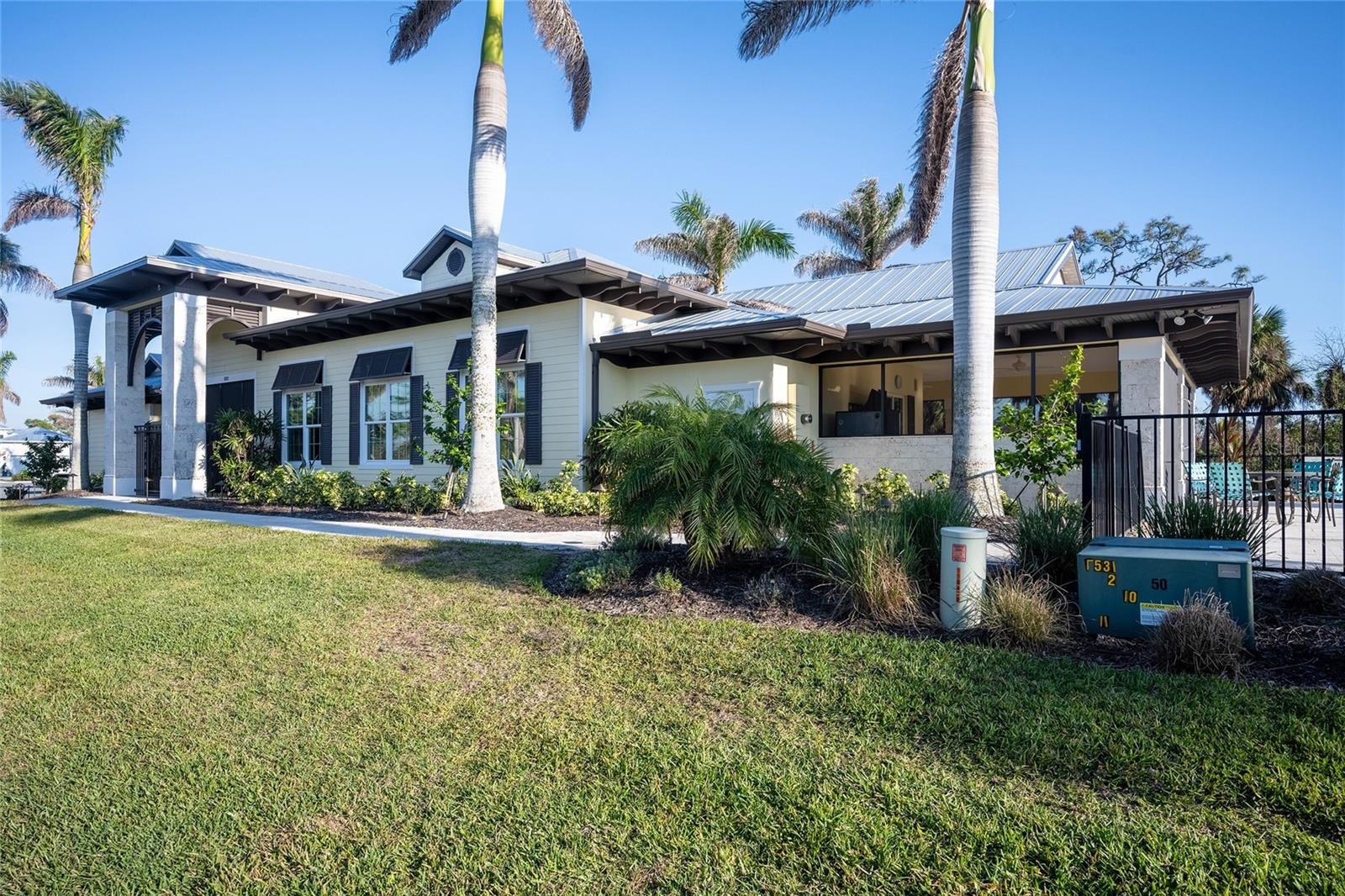 CORAL CAYE - Residential