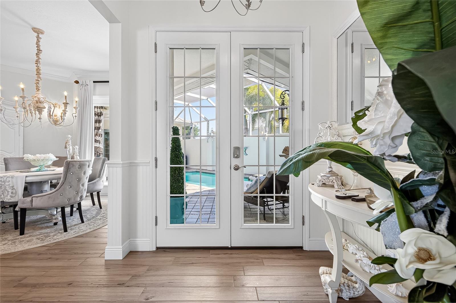 CORAL CAYE - Residential