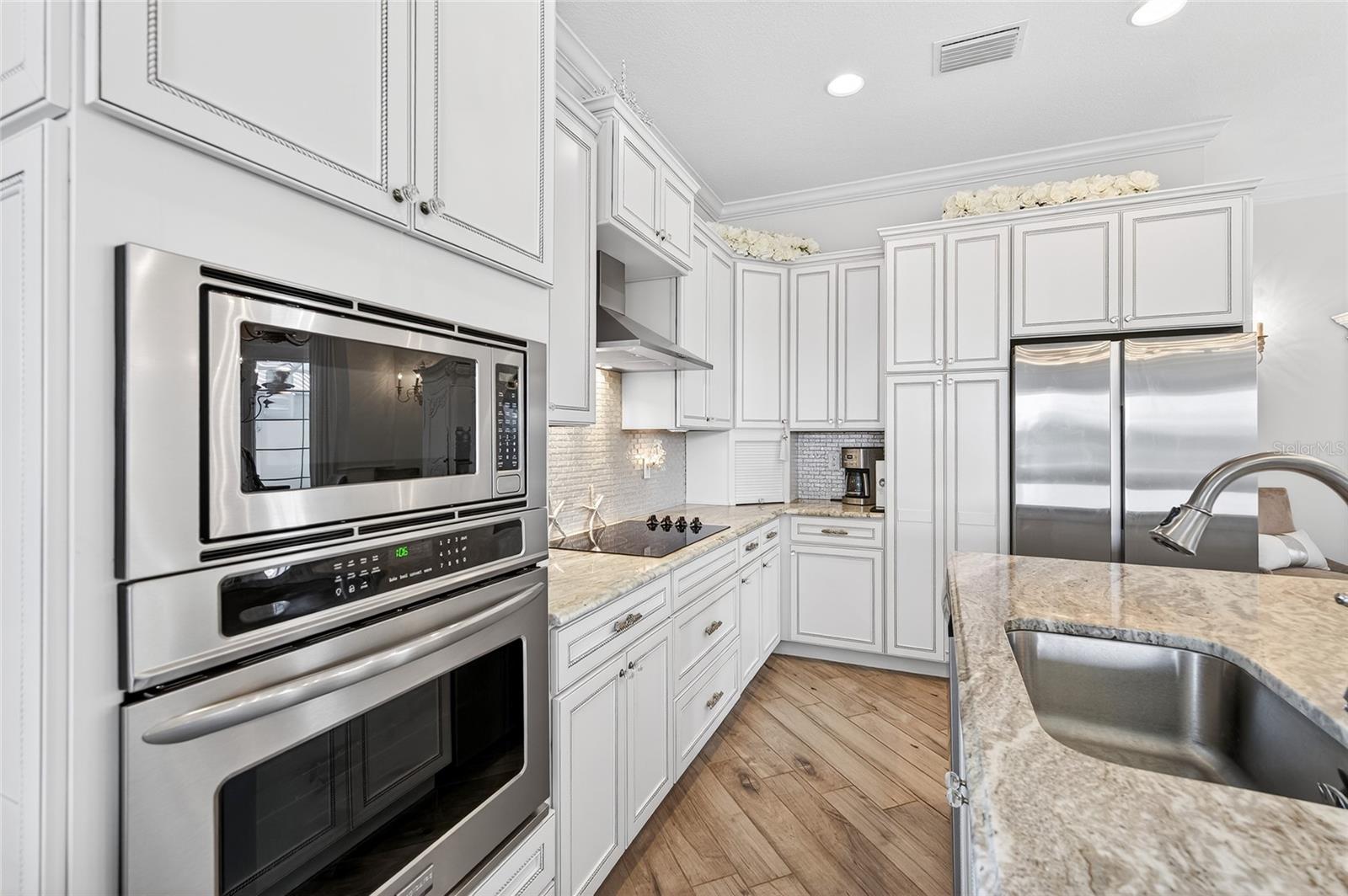 CORAL CAYE - Residential