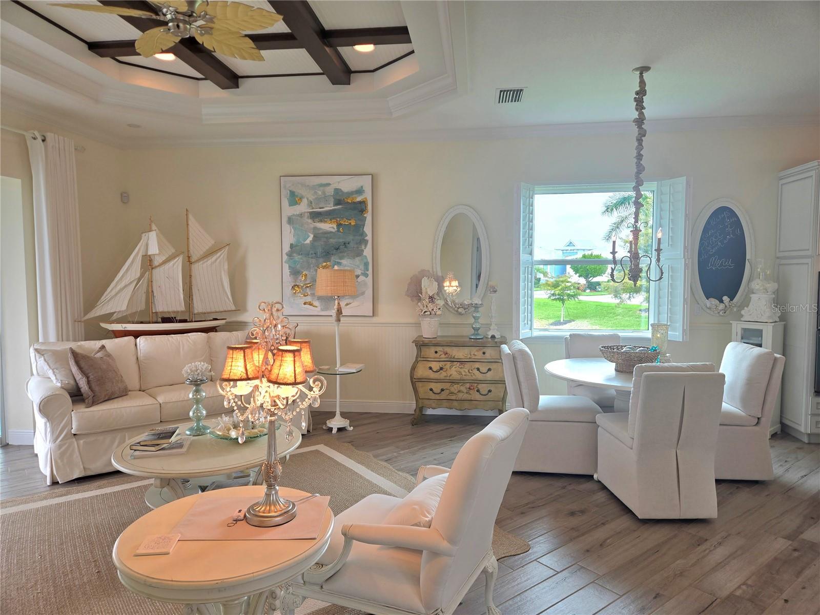 CORAL CAYE - Residential