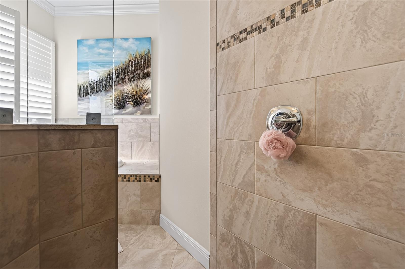 CORAL CAYE - Residential