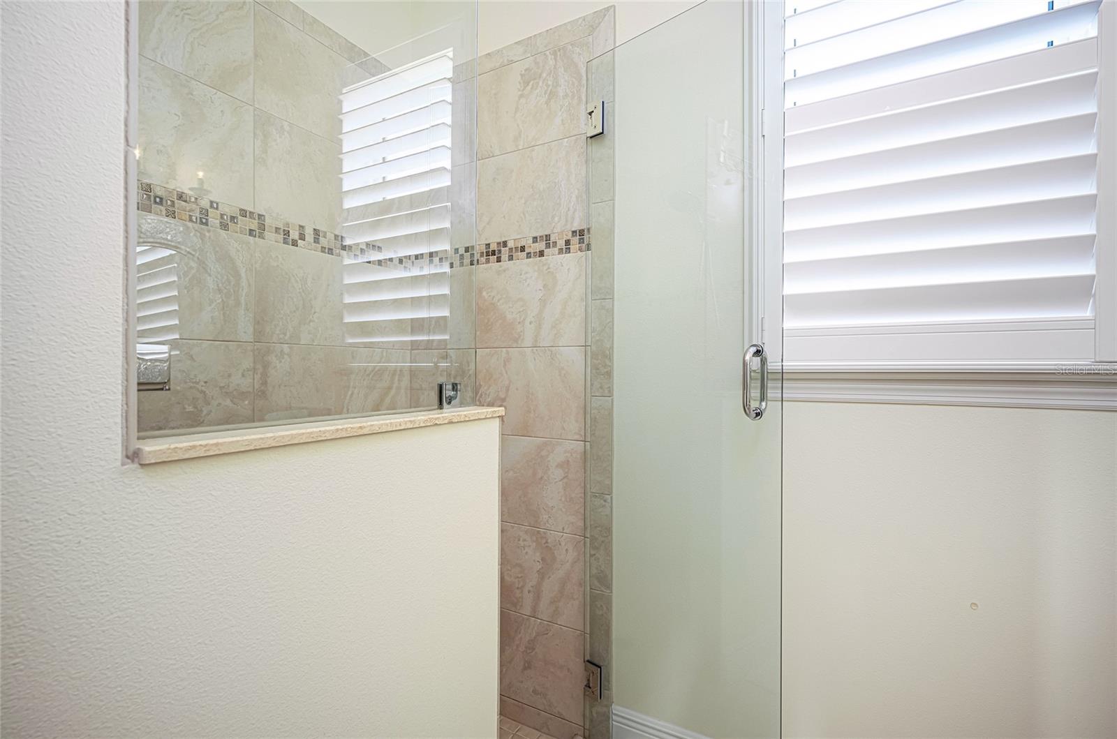 CORAL CAYE - Residential