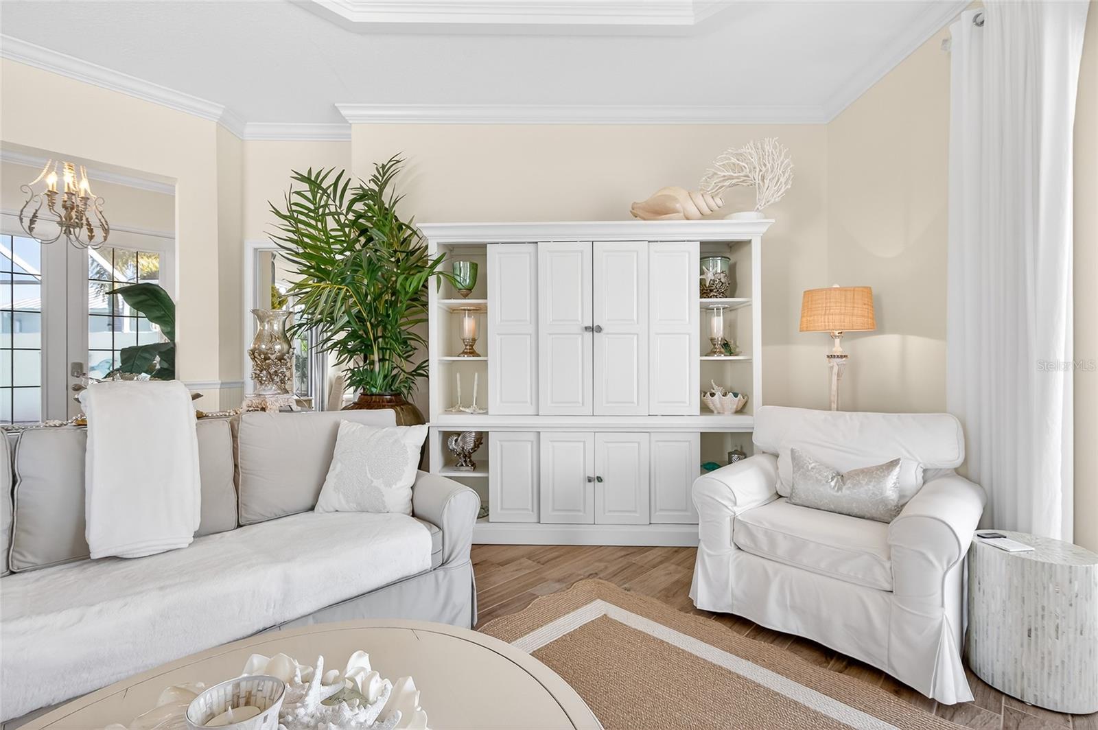 CORAL CAYE - Residential