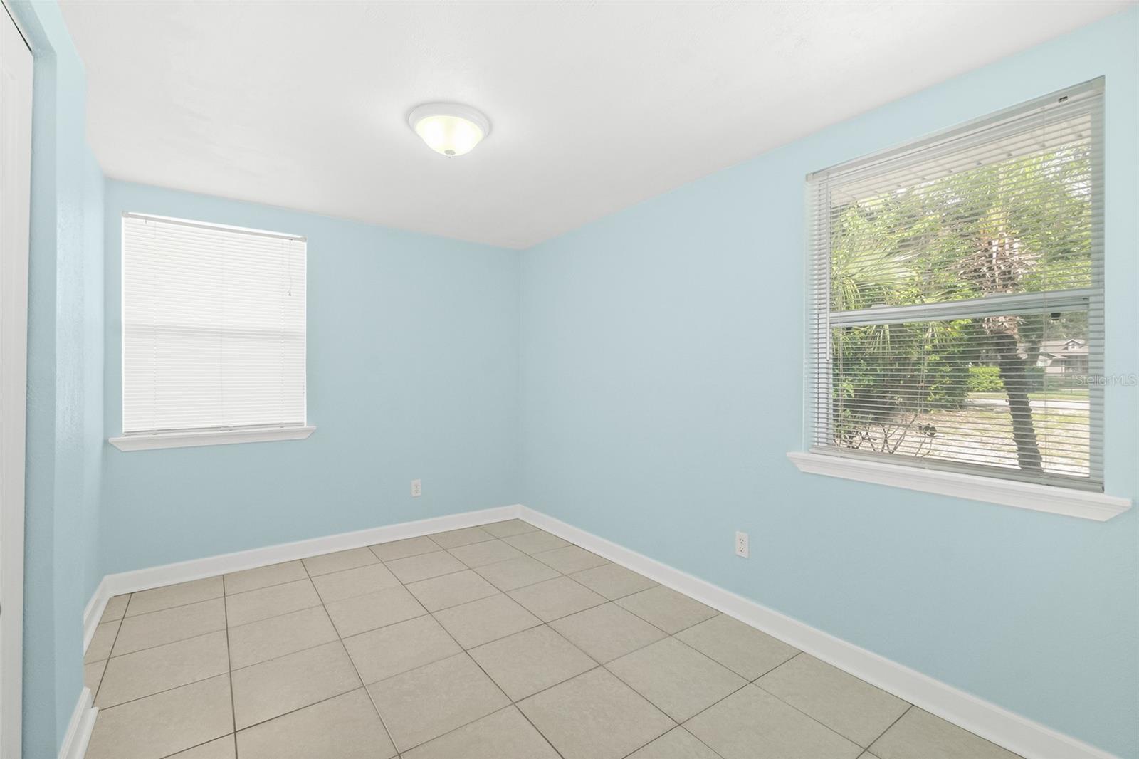 PLANTATION ACRES - Residential