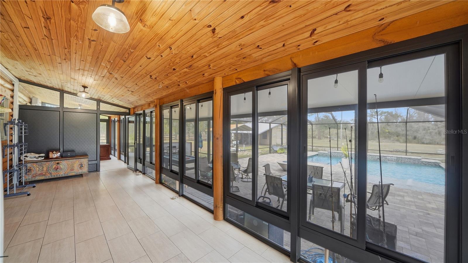 ACREAGE & UNREC - Residential