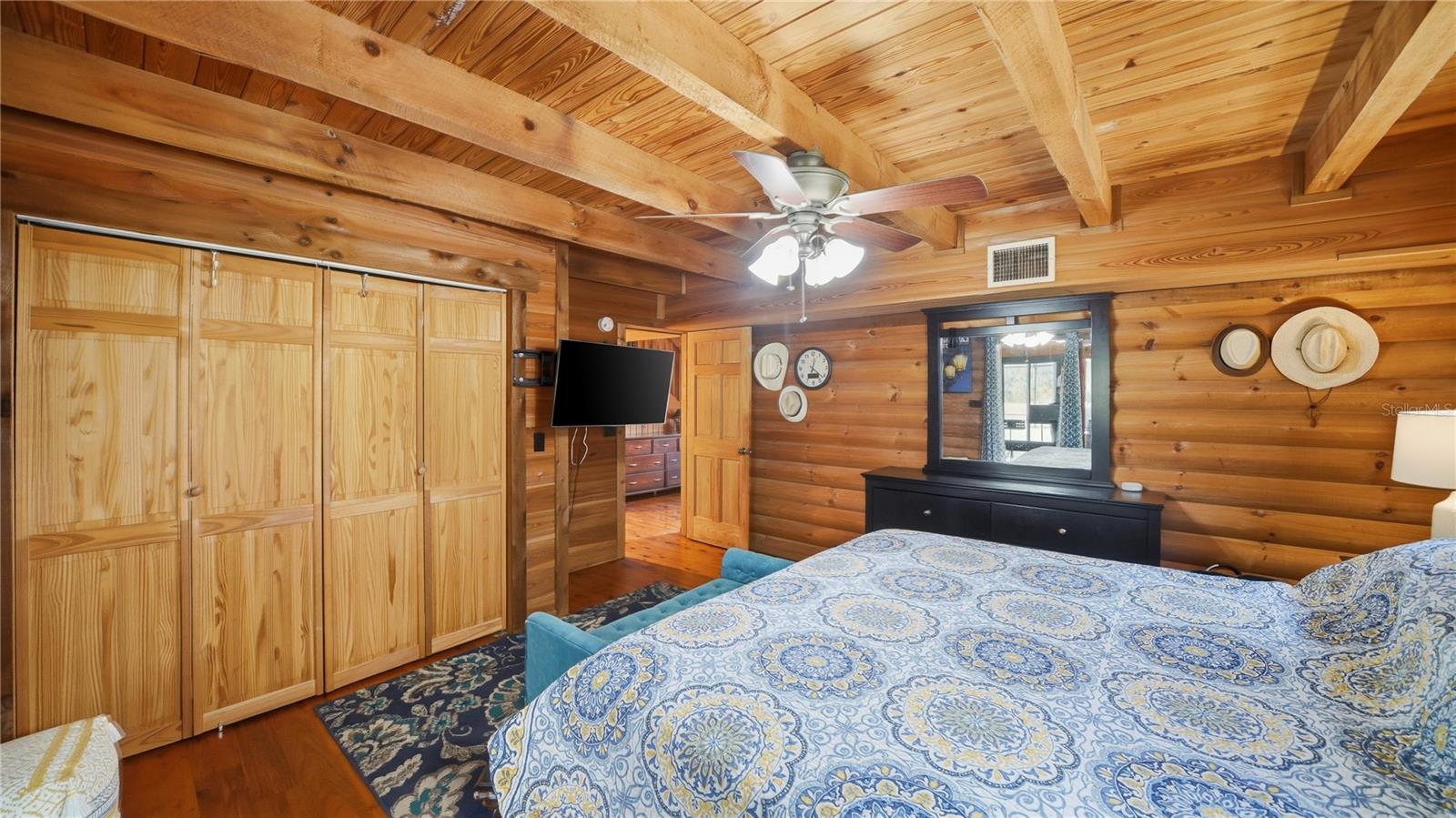 ACREAGE & UNREC - Residential