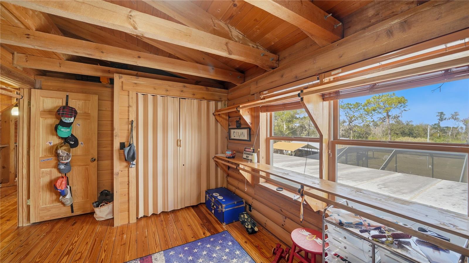 ACREAGE & UNREC - Residential