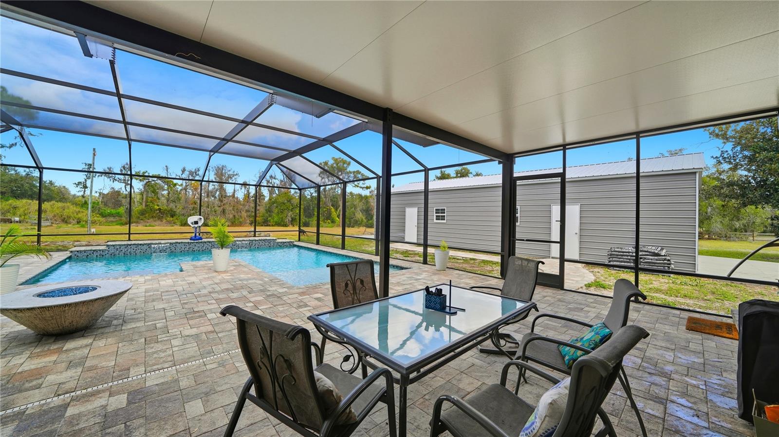 ACREAGE & UNREC - Residential