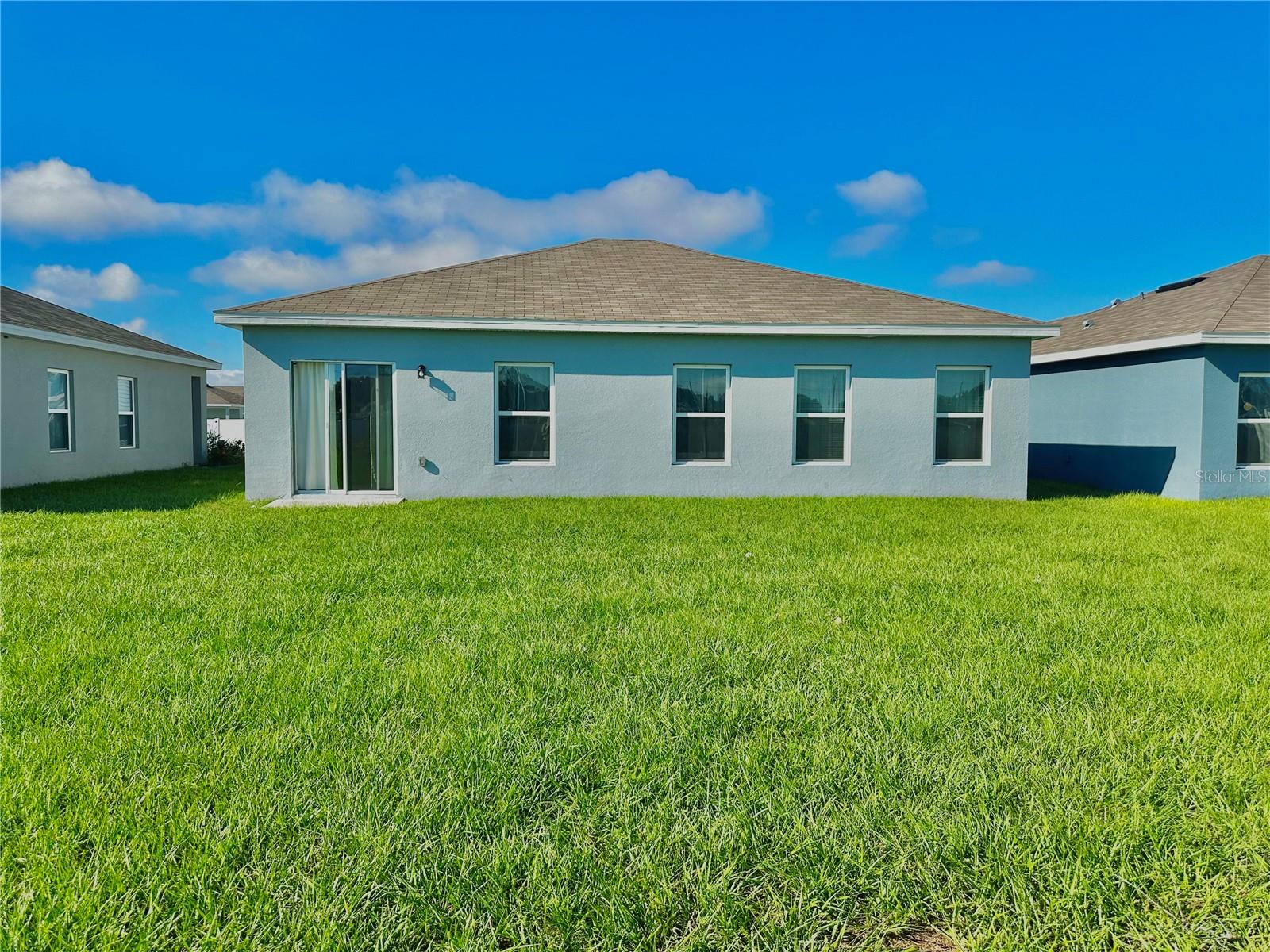 EAGLE LNDG PH II - Residential Lease