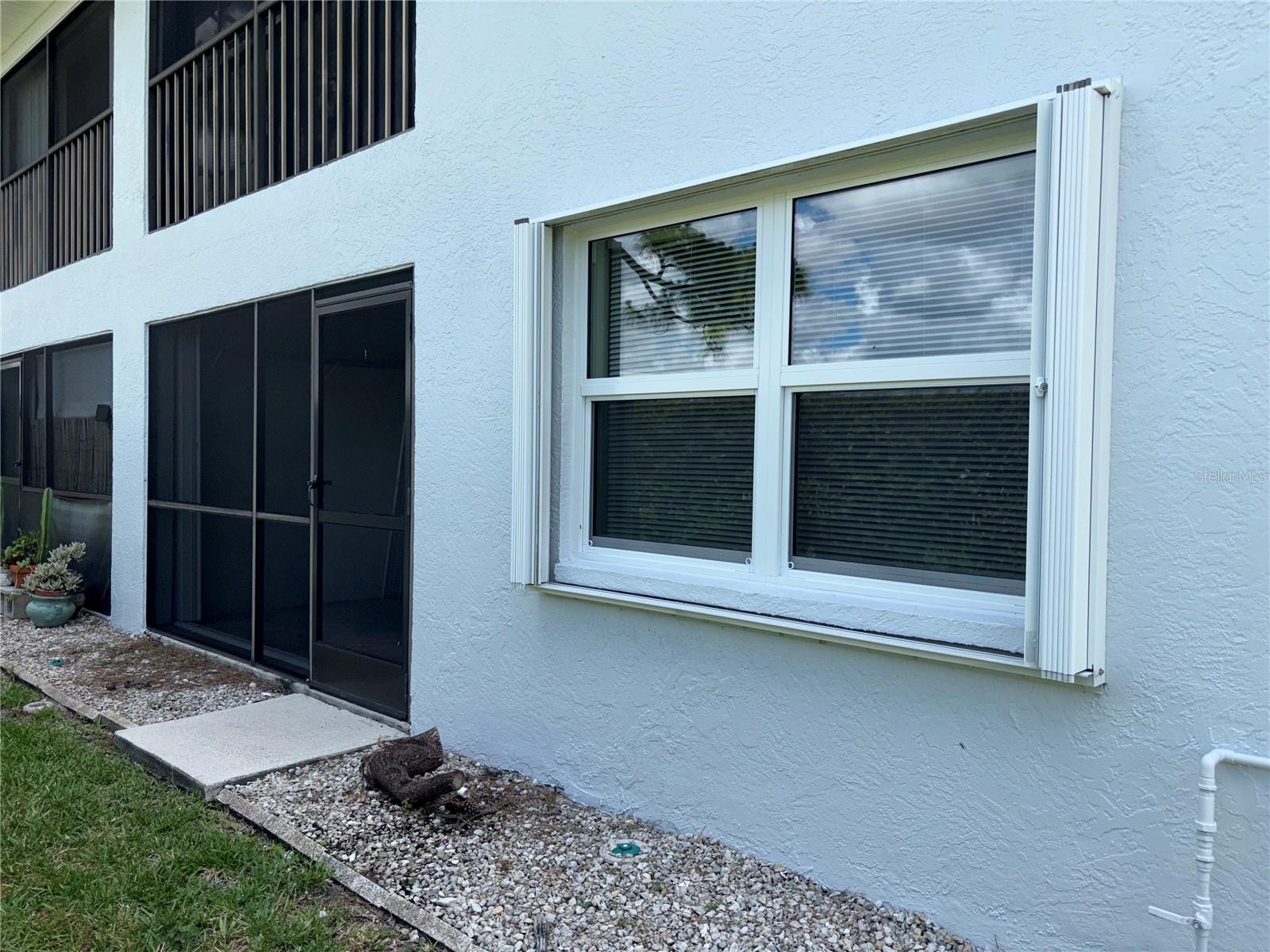 VILLA MANOR PH 04 BLDG D - Residential