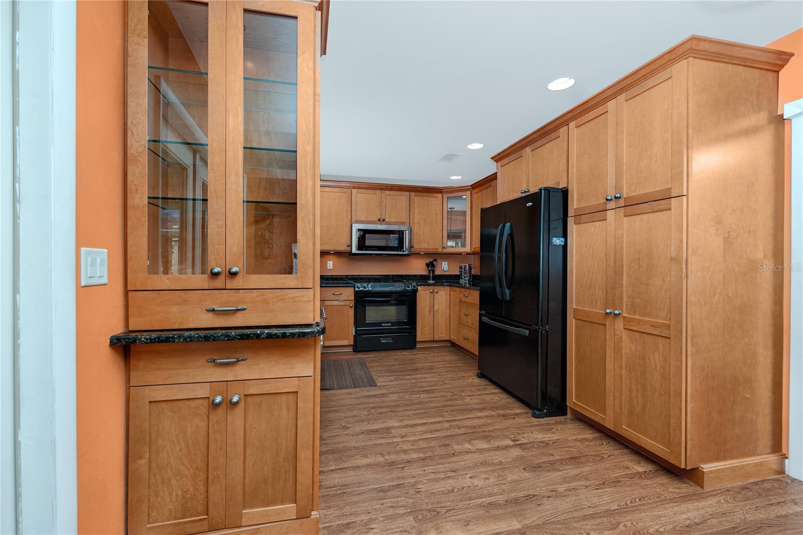 1521 SAN HELEN DRIVE