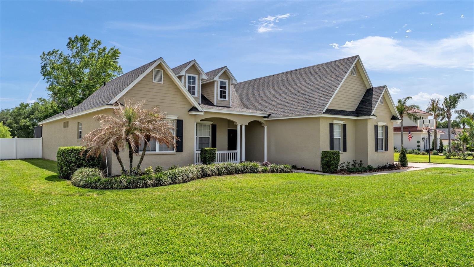 AMANDA OAKS - Residential