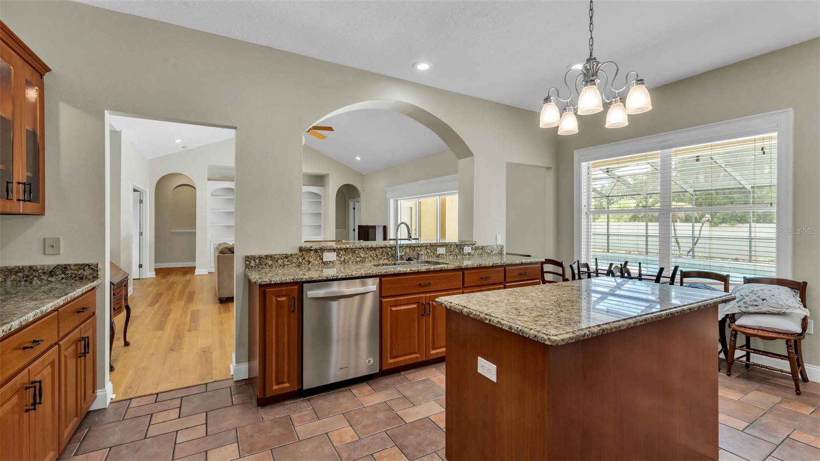 AMANDA OAKS - Residential