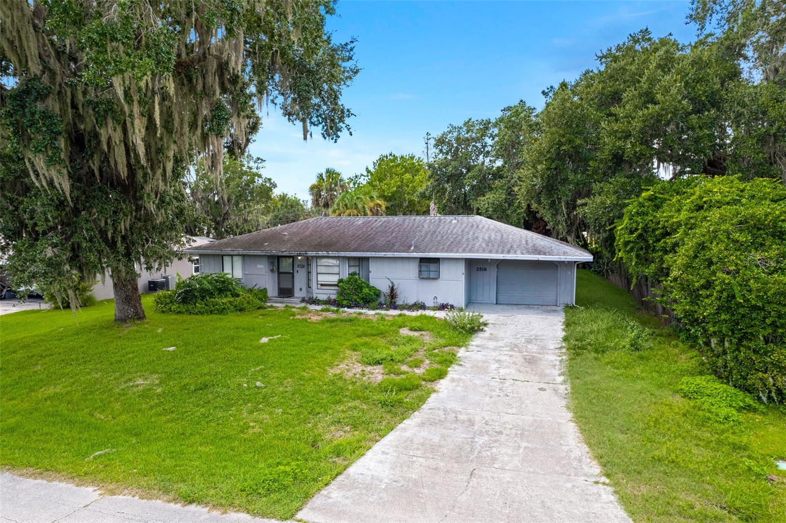 2518 NEEDLE PALM DRIVE
