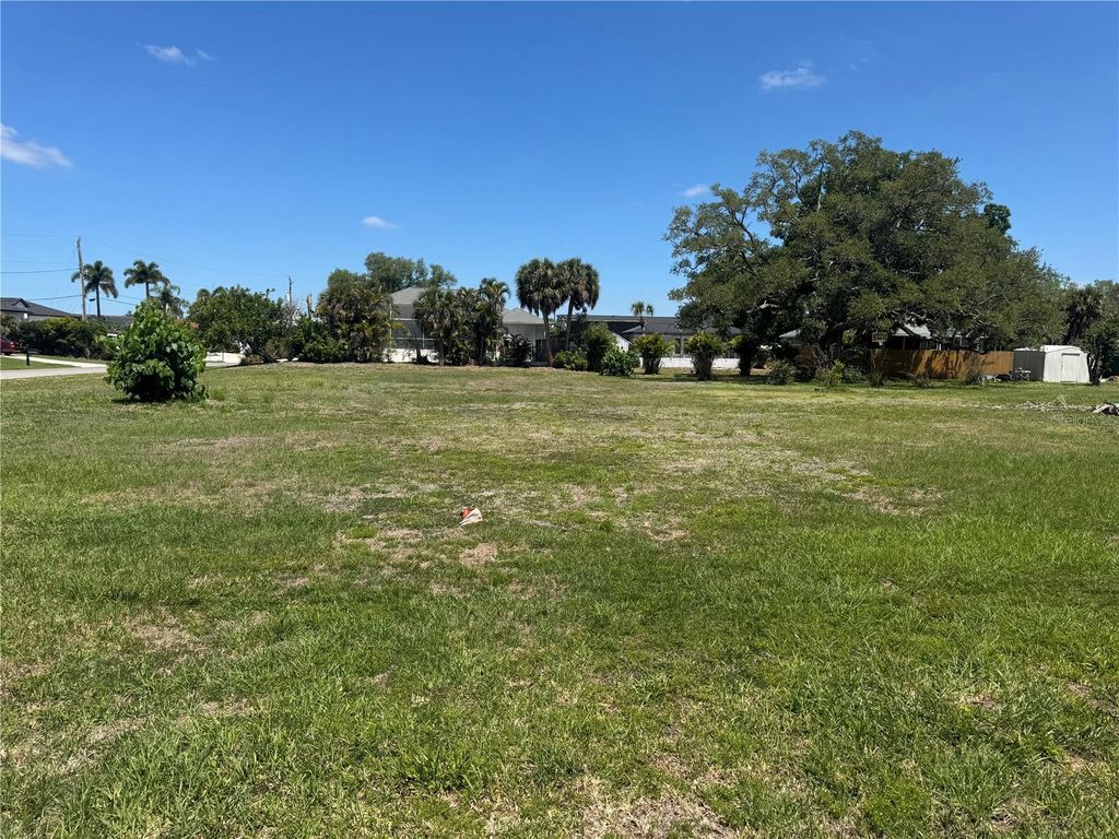 Photo of Dona Way, Nokomis, FL 34275 (MLS # C7525173)