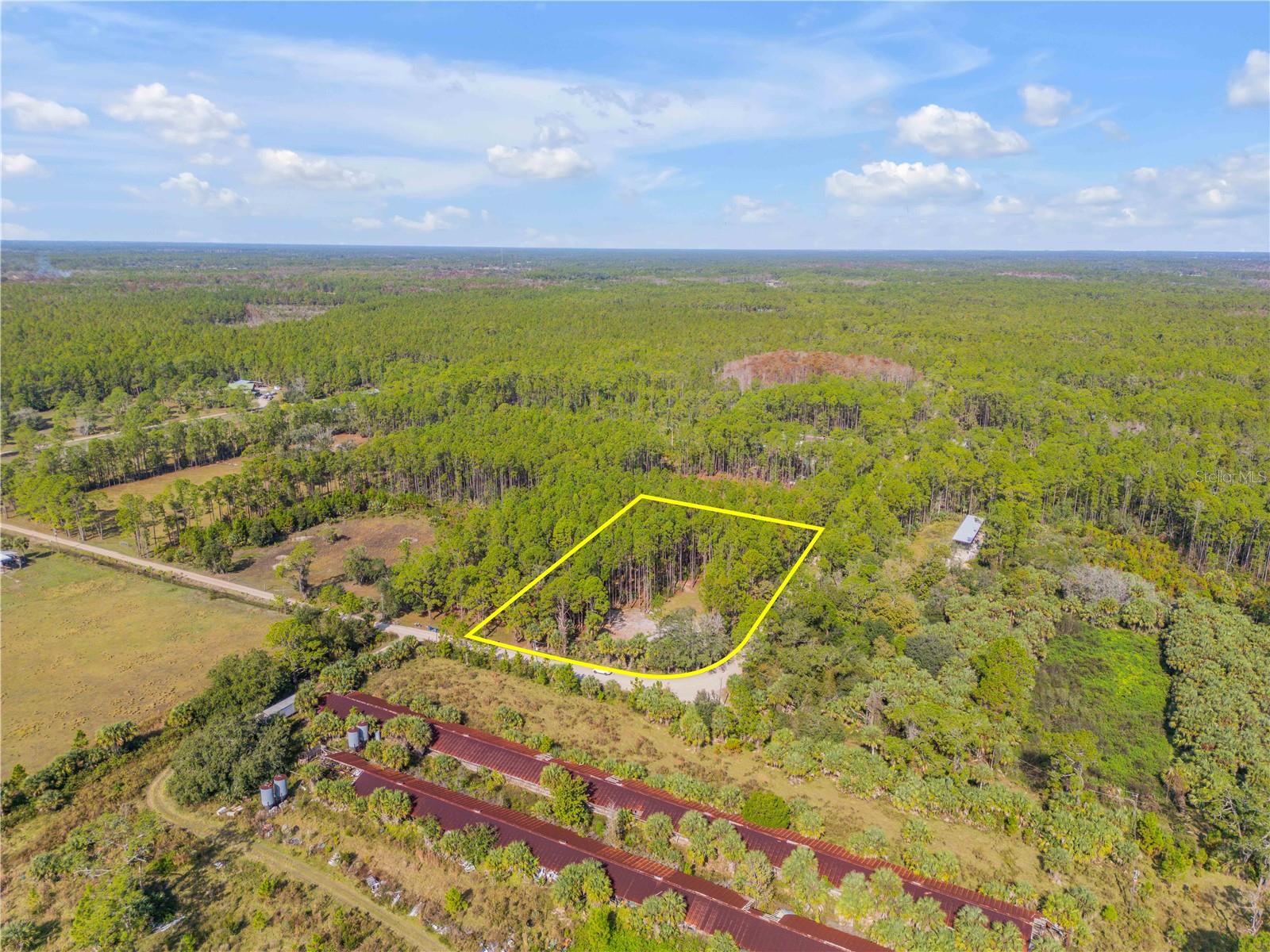 HOWE & CURRIER - Land