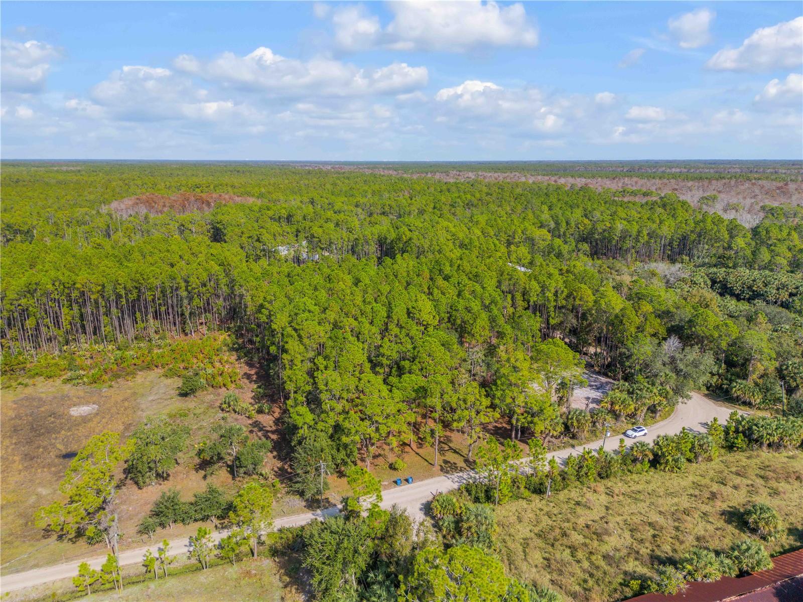 HOWE & CURRIER - Land