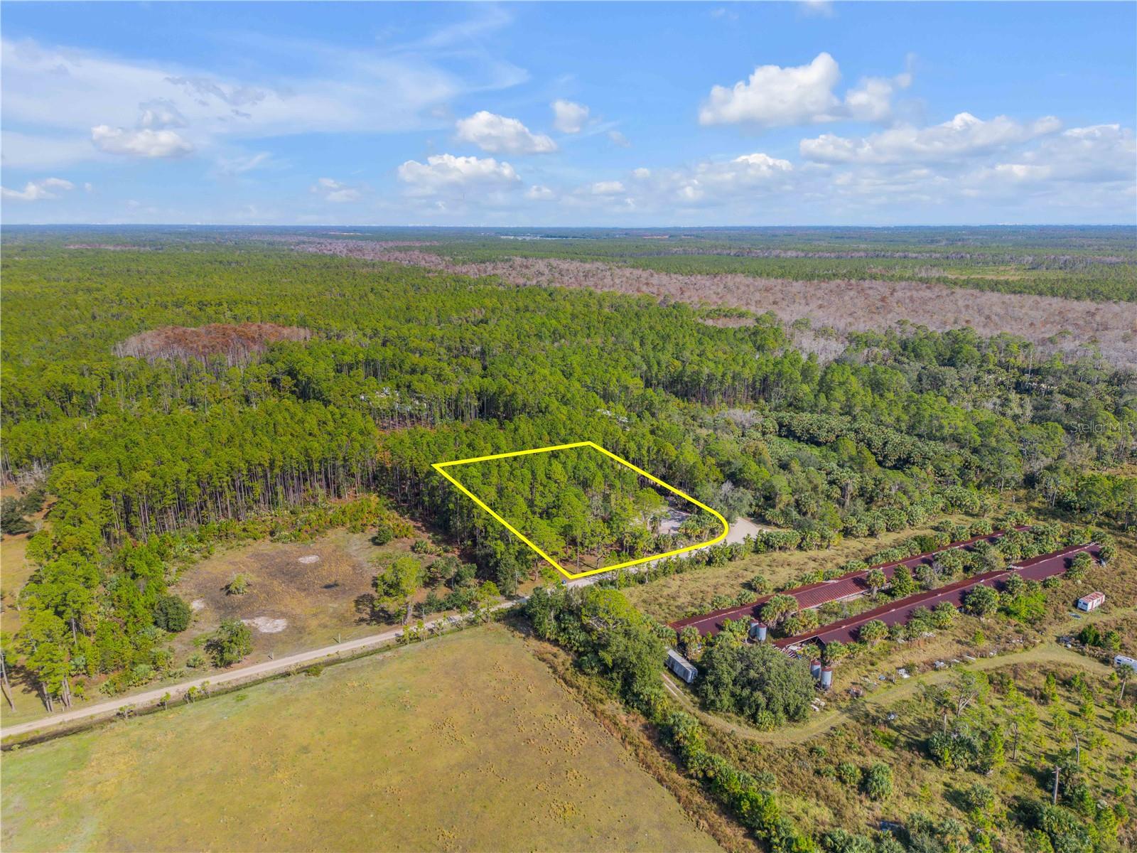 HOWE & CURRIER - Land