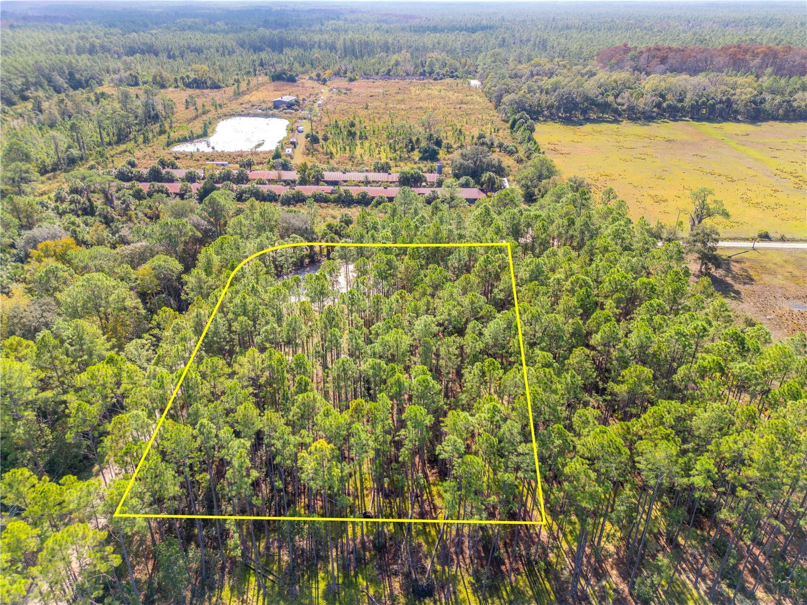 HOWE & CURRIER - Land