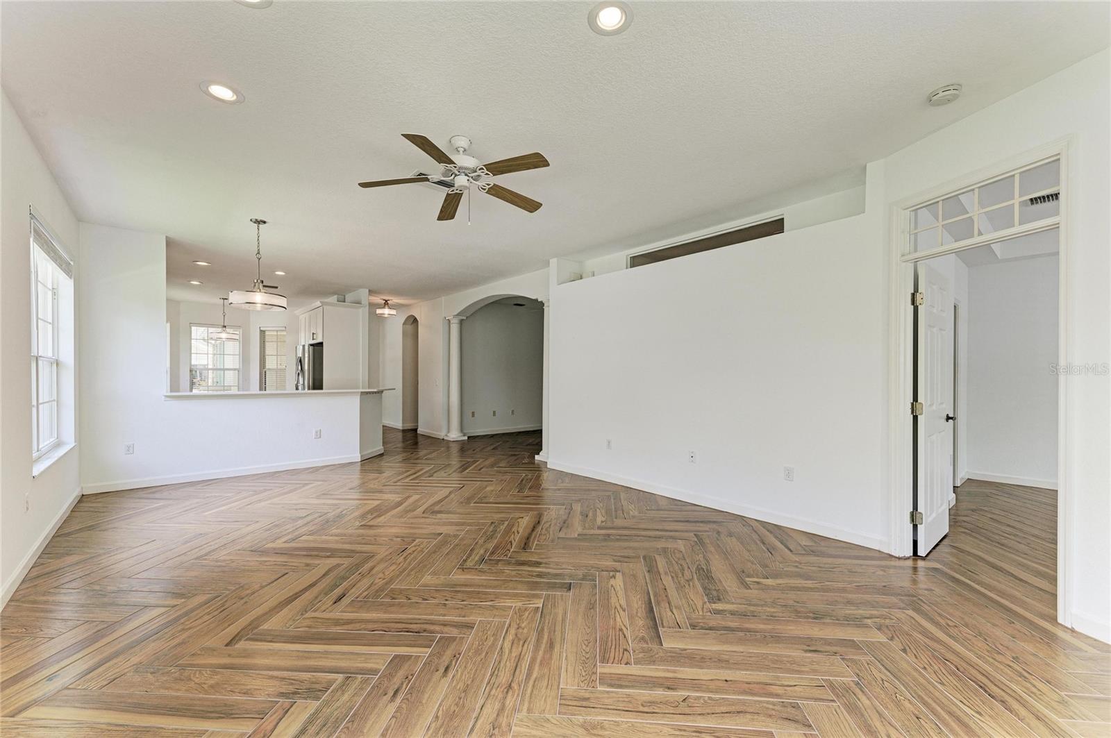 AVALON AT THE VILLAGES OF PALM-AIRE 1 - Residential