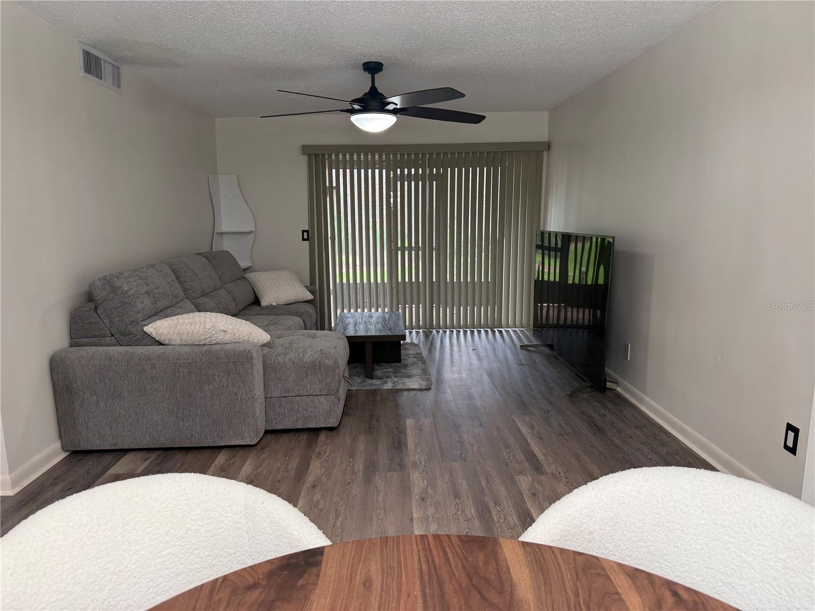 CARROLLBROOK LAKESIDE CONDOMIN - Residential