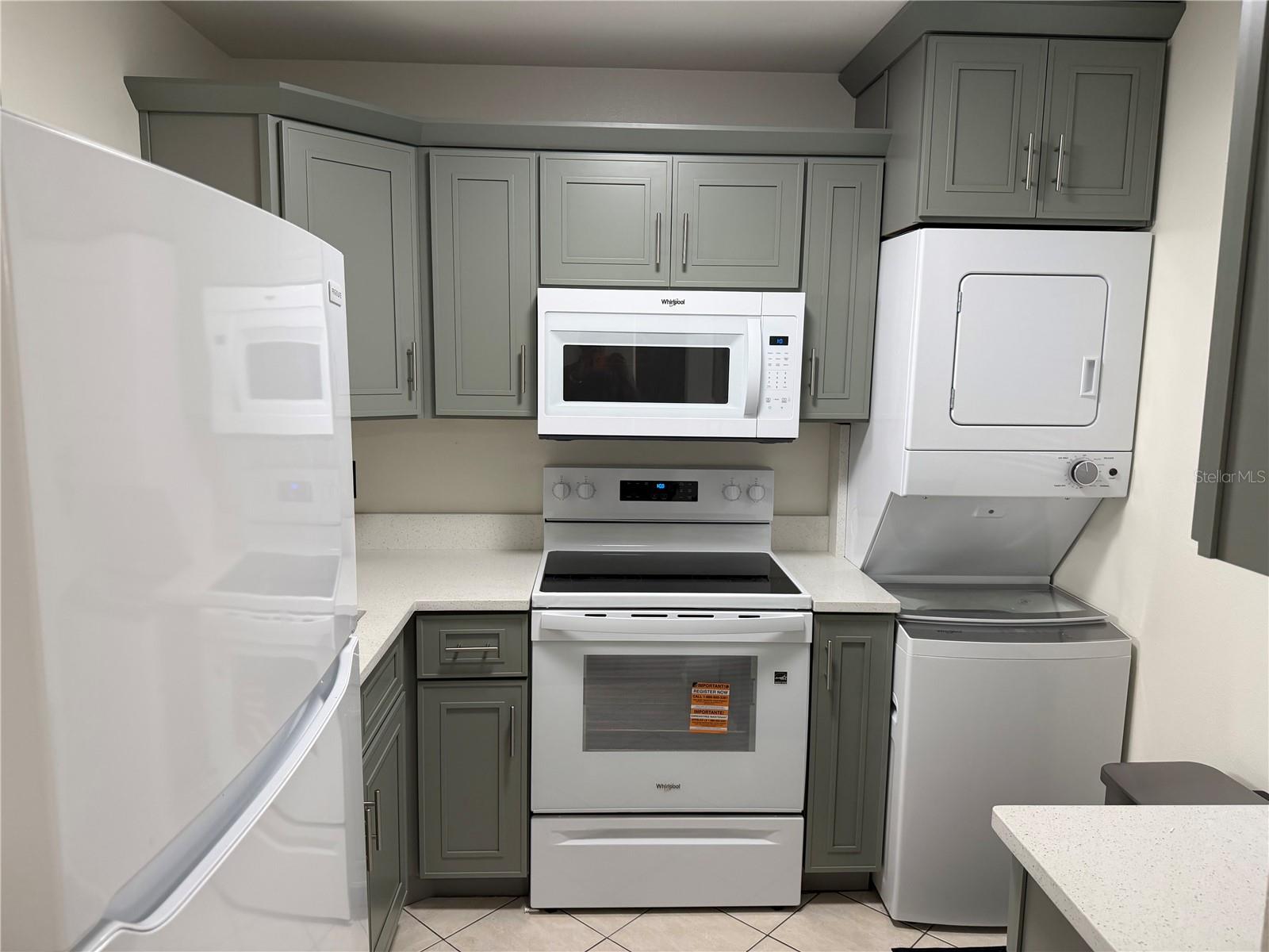 CARROLLBROOK LAKESIDE CONDOMIN - Residential