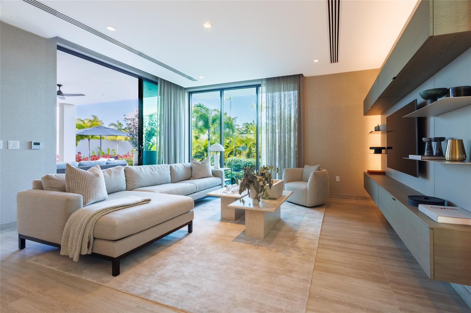 THE ISLES - Residential