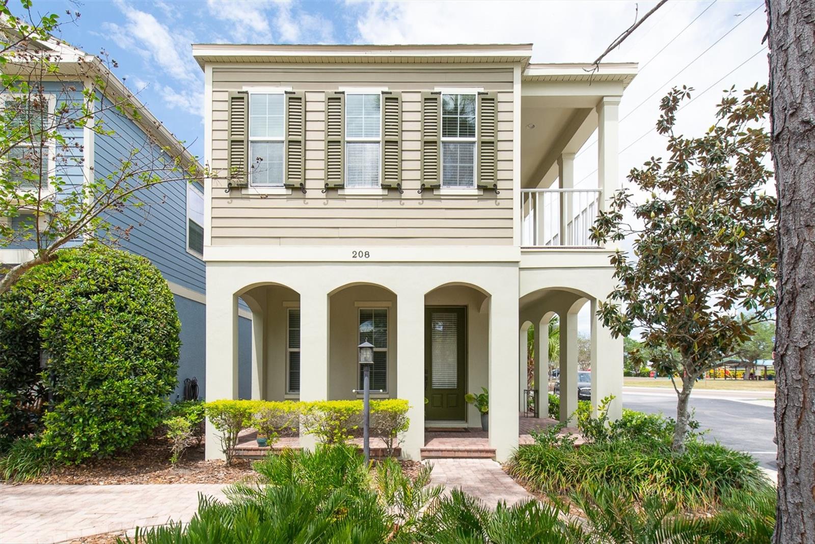 HAYES PARK VILLAGE - Residential