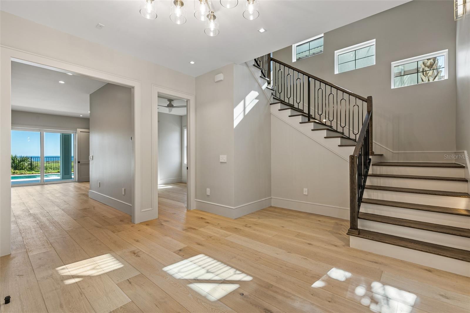 NORTHSHORE .04 - Residential